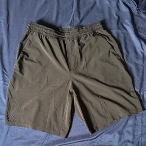 Lululemon Men's Black Active Shorts